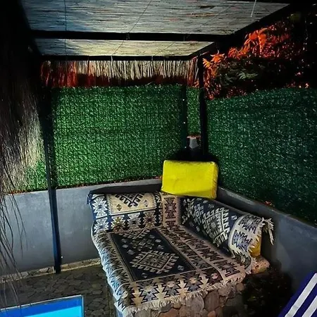 Апартаменты Efemm House